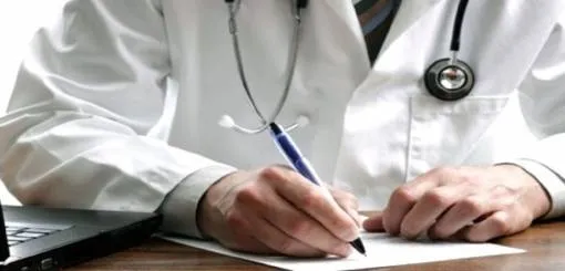 NacionalAM870's tweet photo. 📢 Los aumentos que se esperan en la medicina privada
En @RadioPAIS870, @SoyCarlaRuiz y @vaccarex hablaron con Hugo Magonza, presidente de la Asociación Civil de Actividades Médicas Integradas #ACAMI
👉 https://t.co/Nf3IfShRPj https://t.co/VSoqlcqChC