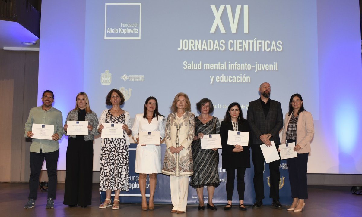 incliva_iis's tweet photo. 📰 Un estudio analiza si las experiencias adversas durante la infancia y la adolescencia predisponen a la depresión en la edad adulta

@CdCienciaUV @CIBER_SAM @GVAclinic @HospitalSantPau @hospitaldelmar @FundAKoplowitz  

🔗 https://t.co/PNM4Zmq1Ab https://t.co/tJbQZEw90f