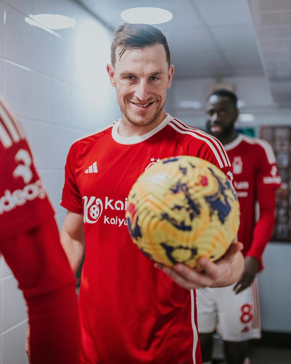 bradders29nottm's tweet photo. Those mighty red uns 👊 always rated wood 😄⚽️⚽️⚽️ https://t.co/mDcNMf3L0u