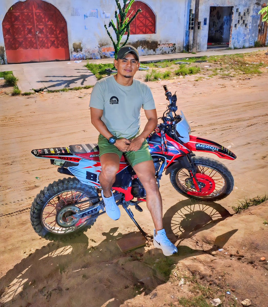 Alexand65759682's tweet photo. 🏍 https://t.co/51kQ44Vva5