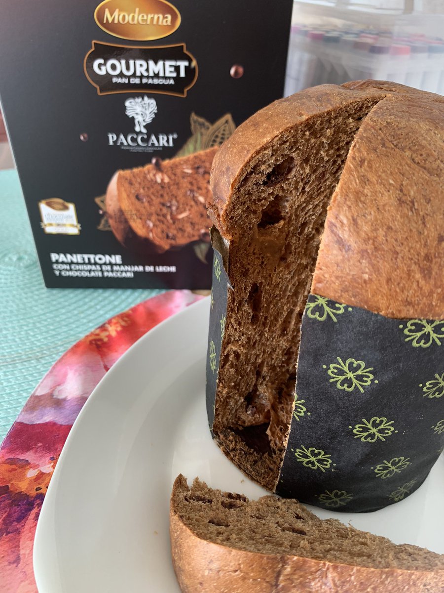 Lady Cronopia 🇪🇨 (@ladycronopia) on Twitter photo Oigan, ya me tienen hasta el copete con sus piqueos 🤣, mejor les cuento que conocí la gloria, el panetón de <a href="/PaccariEc/">Paccari Chocolate</a> que no había probado antes por descuidada, porque siempre que iba ya se había agotado.
Q cosa para buena! 🥹😘 Oigan, ya me tienen hasta el copete con sus piqueos 🤣, mejor les cuento que conocí la gloria, el panetón de <a href="/PaccariEc/">Paccari Chocolate</a> que no había probado antes por descuidada, porque siempre que iba ya se había agotado.
Q cosa para buena! 🥹😘