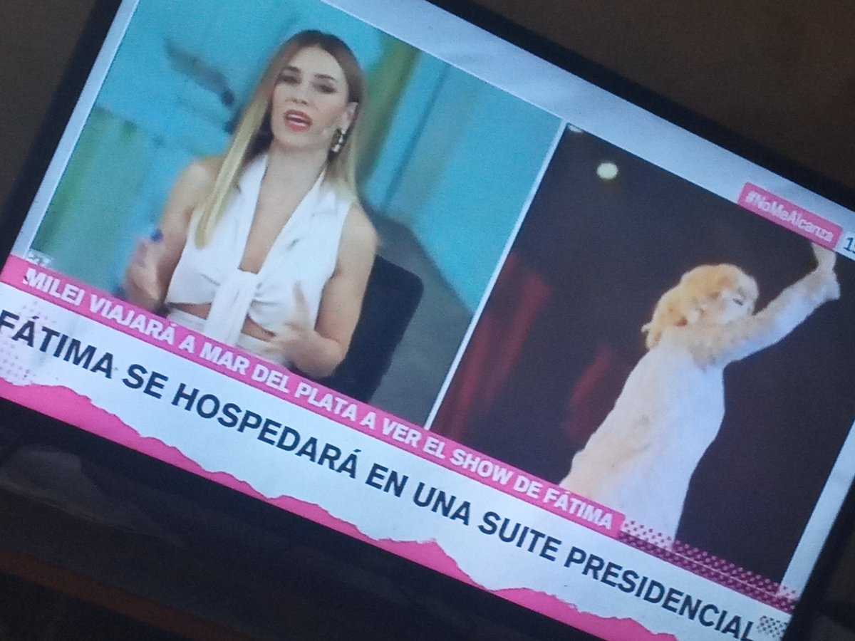 Cexxi92's tweet photo. Y CON LA TUYA ¡CONTRIBUYENTE! https://t.co/vpYaiiDAWN