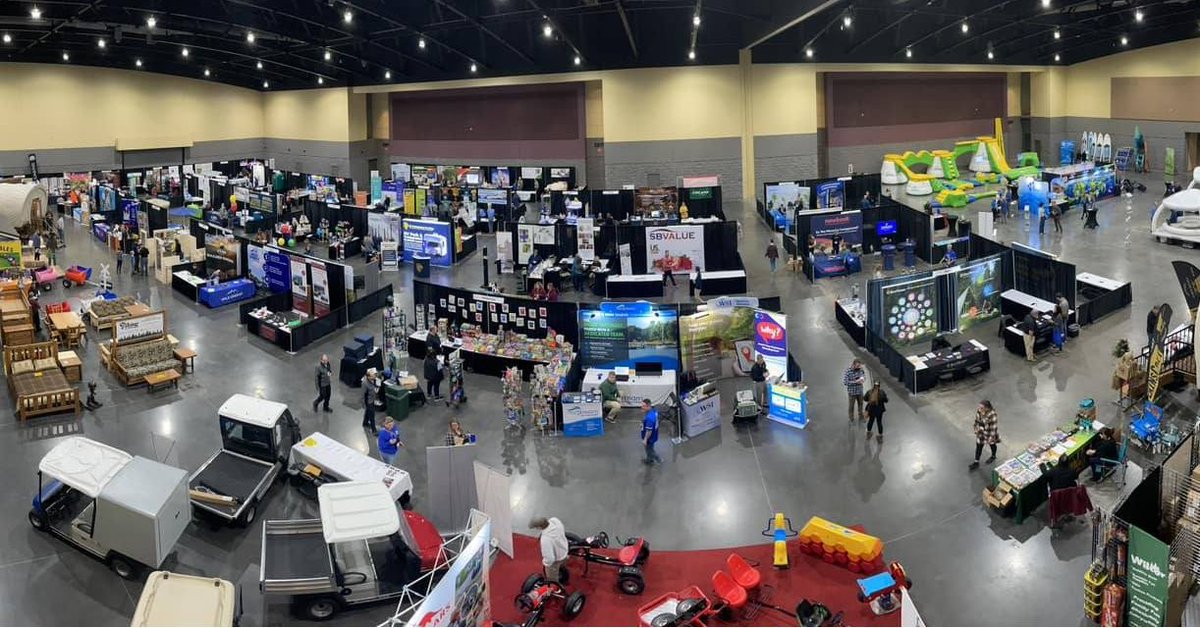 Branson Convention tweet media