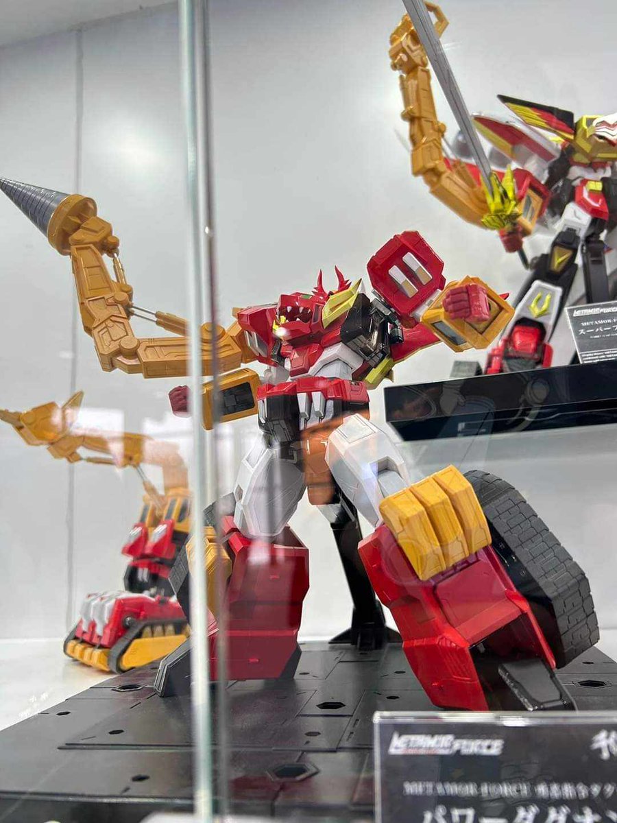 GokinMr's tweet photo. [Mostre e Eventi] Wonder Festival Beijing 2023 : Le Novità Riobot/Metamor-Force di Sentinel https://t.co/D1jW5ntspV #勇者指令ダグオン 『 #ファイヤーダグオン #METAMOR-FORCE #アクションフィギュア #anime #mecha #robot #Sentinel #パワーダグオン https://t.co/r3IzVeP4Qy