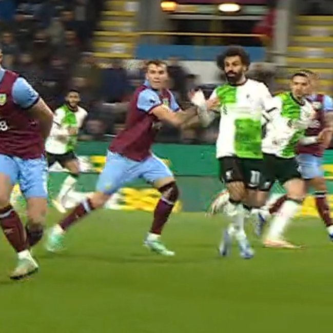 Has the Referee or VAR made a poor decision? tweet media