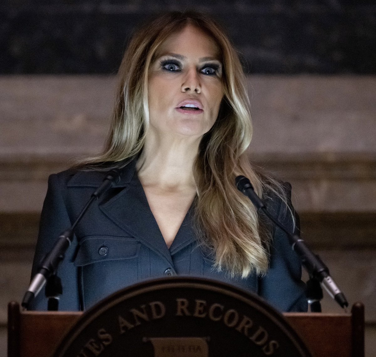 BREAKING: Melania Trump’s ego is growing like a tumor as she prepares to seize the “spotlight” according to new MAGA insider reports.

The worst First Lady in American history has some very big plans for the future…

According to the new reports, Melania was encouraged by the