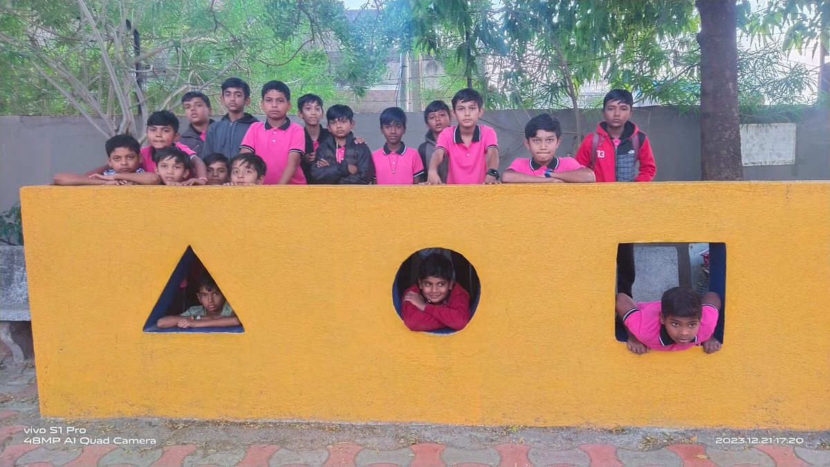 InfoGujcost's tweet photo. #Students participating in creative activities during week-long celebration of #NationalMathematicsDay at @RscPatan @RscBhuj @RSCBhavnagar
@RSCRajkot and at #CommunityScienceCentres is being organized by @InfoGujcost
from December 22nd-28th, 2023 !
The celebration of #Maths promoting
a better understanding of its relevance in their #everyday lives !
#MathsForViksitBharat
#MathsLearner
#MathsResearcher
#MathsSkills
#Innovations
#CreationAmongChildre
