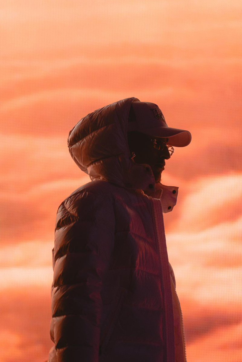 Kulturlesite_'s tweet photo. 📂 THREAD   

Les meilleures performances en featuring d’un des rappeurs les plus controversés de France.  

Freeze Corleone ! https://t.co/QFCvwzHOPz