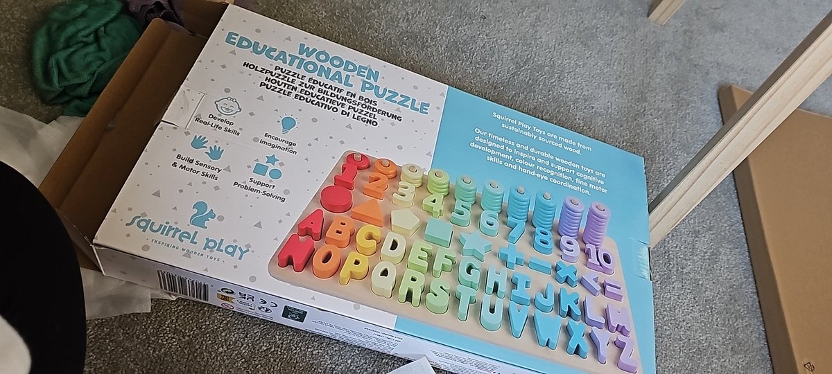 VictoriaJCarr's tweet photo. @SmythsToysUK we bought our little boy this set for Christmas and we seem to have two letter Rs and two letters X's, but are missing the letter E and letter K, is there a way we can have thr missing letters sent out? https://t.co/SH0iMDkuxW