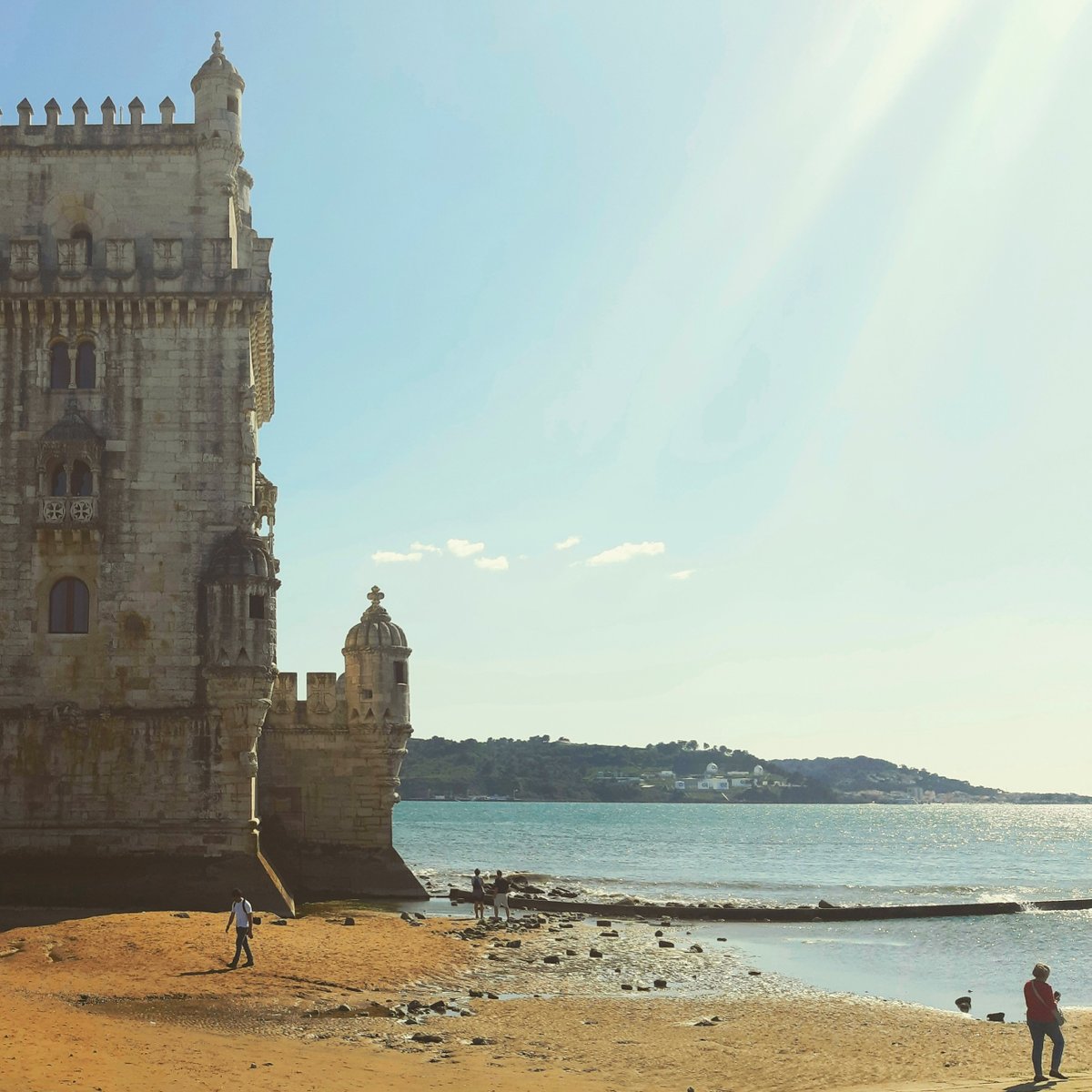 patriciamadeira's tweet photo. Meander the hidden alleyways of #Alfama, then go on an epic voyage through #Lisbon’s #AgeofDiscovery and roam the modern side of Lisbon in the #ParkofNations. #BestofLisbon #Portugal #Audioguides #AudioTour #LisbonwithPats #VoiceMap
https://t.co/TYGwXqFZ6Z https://t.co/di8j4btETQ