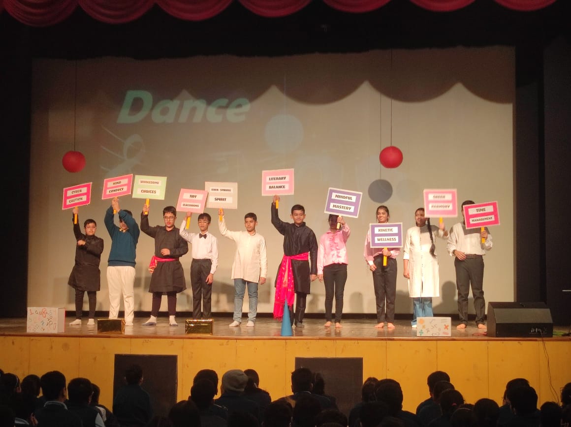 Anmol_Buttan101's tweet photo. “Another Year, Another dew, Another Chance, BE THE NEW YOU!”
A wonderful assembly presented by Class 7th F students on "National Mathematics day" and "New year." Thanks to our Class teacher @seemajaiswal112 for her guidance and support. @y_sanjay @pntduggal @sunandask21 @ashokkp https://t.co/bf8Xqs0CN3