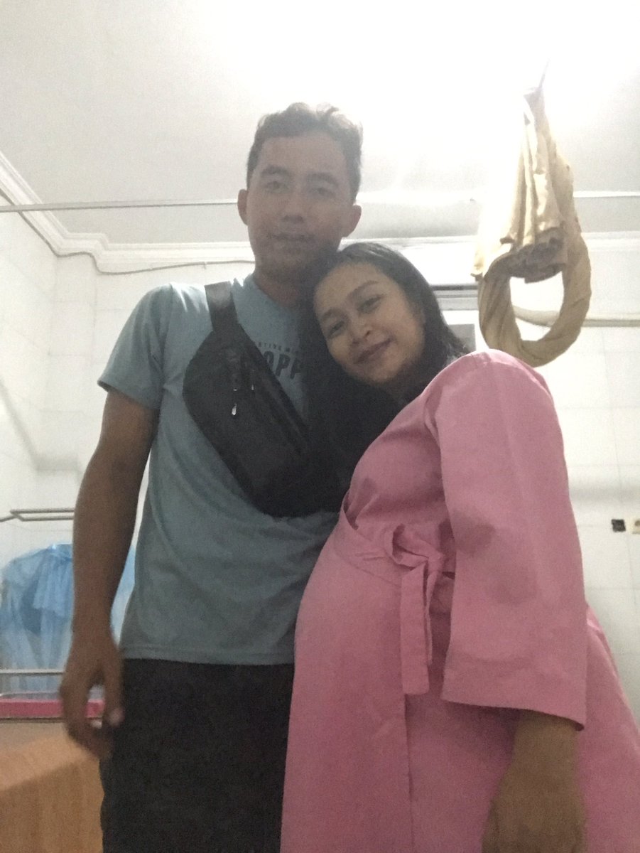 ArumAfifta's tweet photo. H- hehe dugun dugun ❤️ https://t.co/iZBAJrfP54