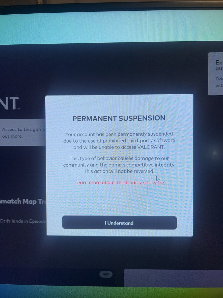 davidmichs's tweet photo. please someone help me @VALORANT i dont know why my account got suspended https://t.co/Gtm16u7dO9