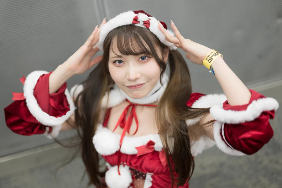 Asian girl Christmas costume