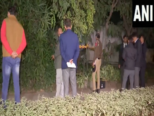 ani_digital's tweet image. Delhi Police receives call of 'blast' near Israel Embassy, Special Cell officials on spot

Read @ANI Story | aninews.in/news/national/…
#DelhiPolice #IsraelEmbassy #SpecialCell #blast