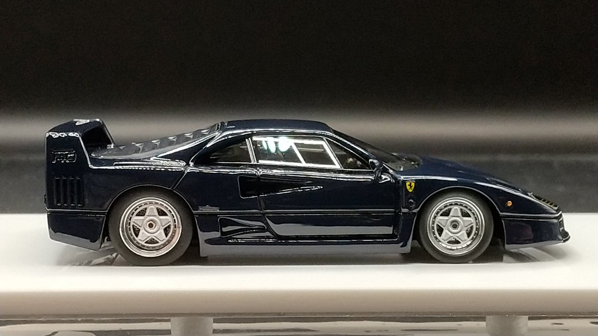 VsW6II31JIxfm8r's tweet photo. MY64 1/64 フェラーリ F40 Pozzi Blue
#ミニカー
#my64
#フェラーリ
#f40 https://t.co/KGYPMm7zXR