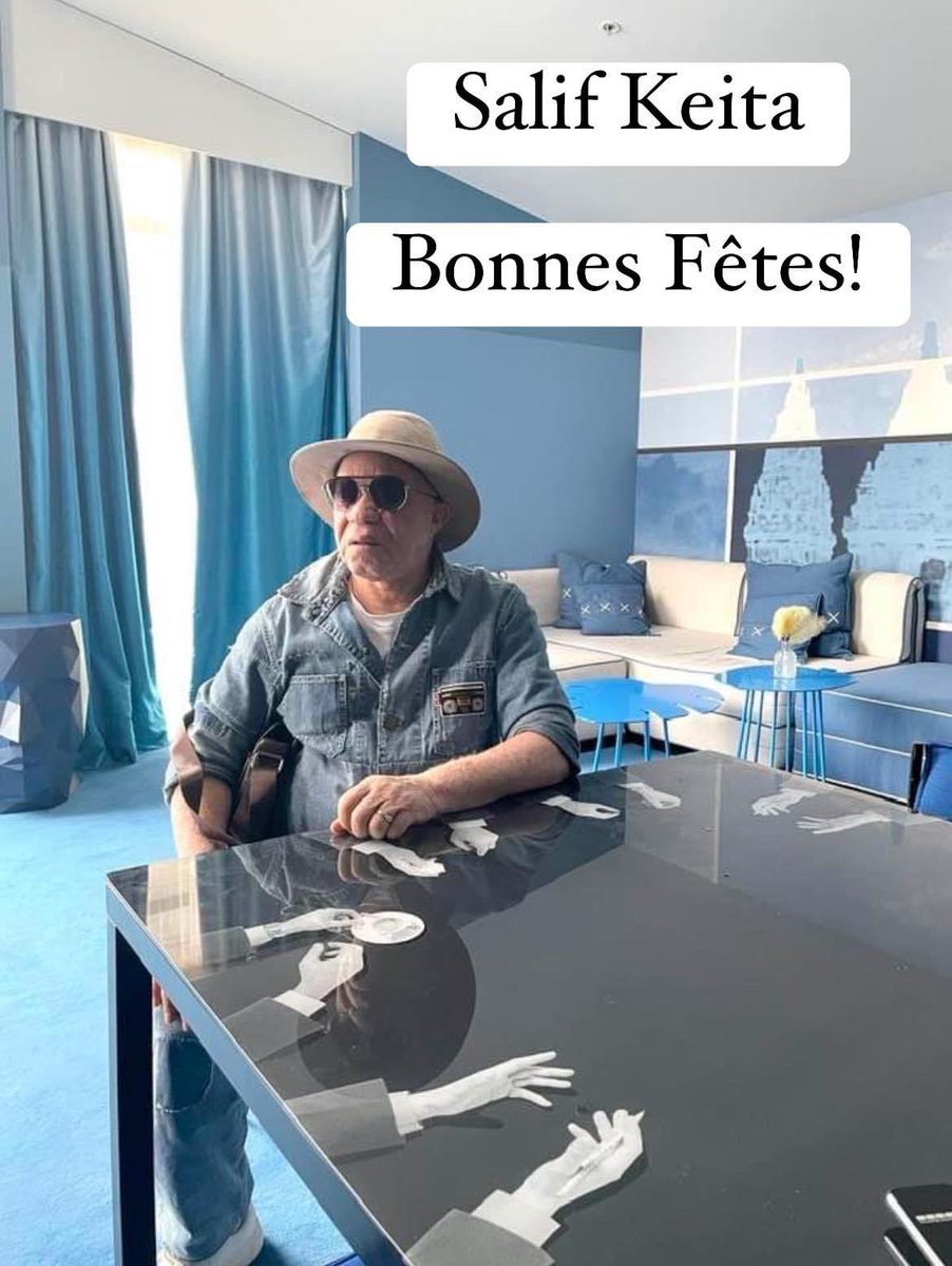 SalifKeita's tweet photo. Partagez si vous aimez l’Afrique ❤️ Dites OUI à l’unité africaine dans les commentaires.  Dites ❤️ pour tous et chacun. 
On y arrivera un jour avec l’aide du Tout Puissant🙏🏼❤️
Bonnes Fêtes! https://t.co/s0vkUggXG2