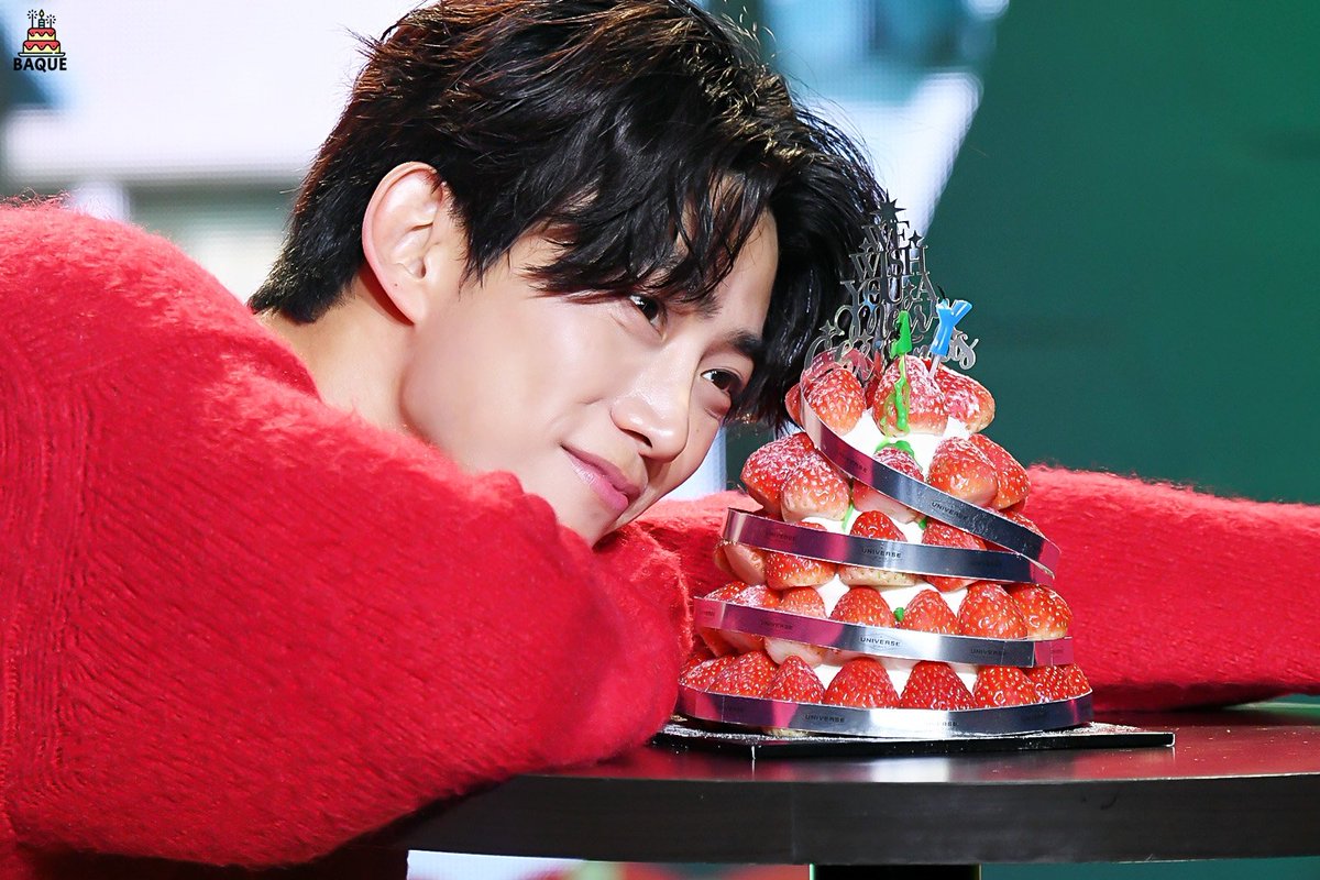 택연아 생일 축하해!!!!🎂
<a href="/taeccool/">경성군 이번</a>
#specialTAECYEONday
#핫티의자랑옥택연생일축하해
#2PM 
#택연 #옥택연 
#TAECYEON 
#テギョン 💚