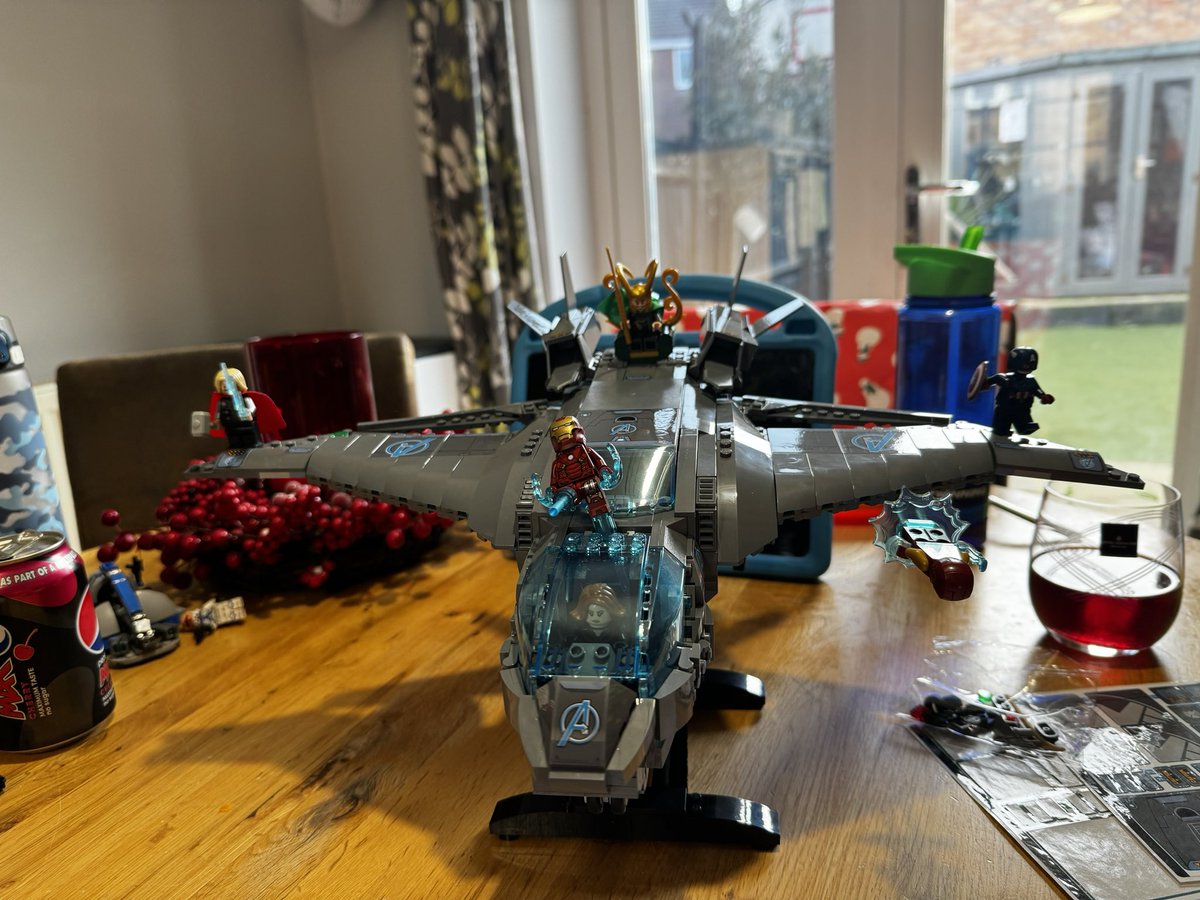 vicki1012's tweet photo. @LEGO_Group Lego Quinjet completed ✔️ only about 5 more sets to go 😂. Our boys love everything Lego ❤️ https://t.co/kxKbF8o0Jc