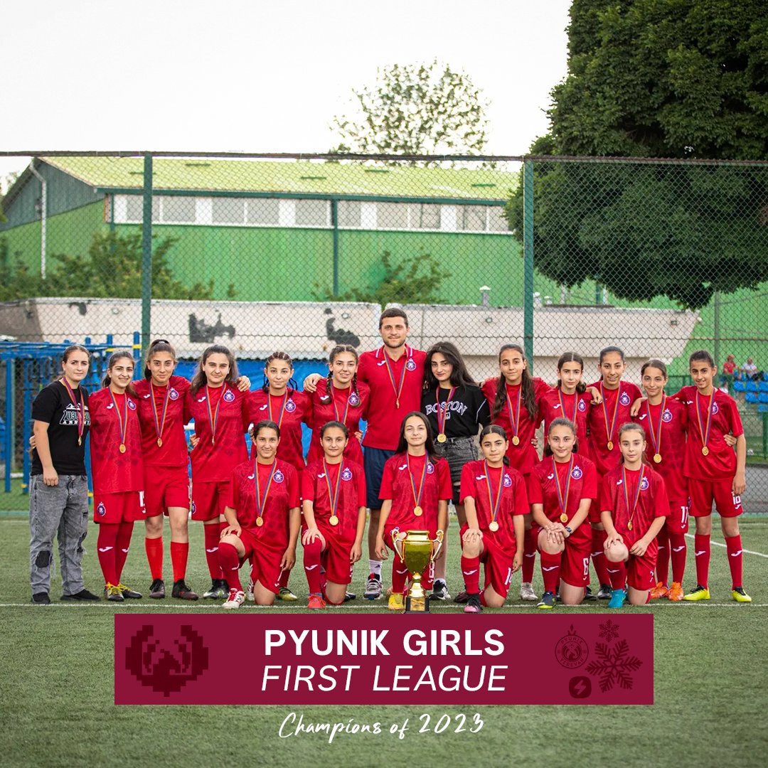 FC_Pyunik's tweet image. What makes 2023 unforgettable is our champions from the academy and the women's team 🤩 
Congratulations! Don't stop there 🔝 
 
#Pyunik #PyunikAcademy #gopyunik