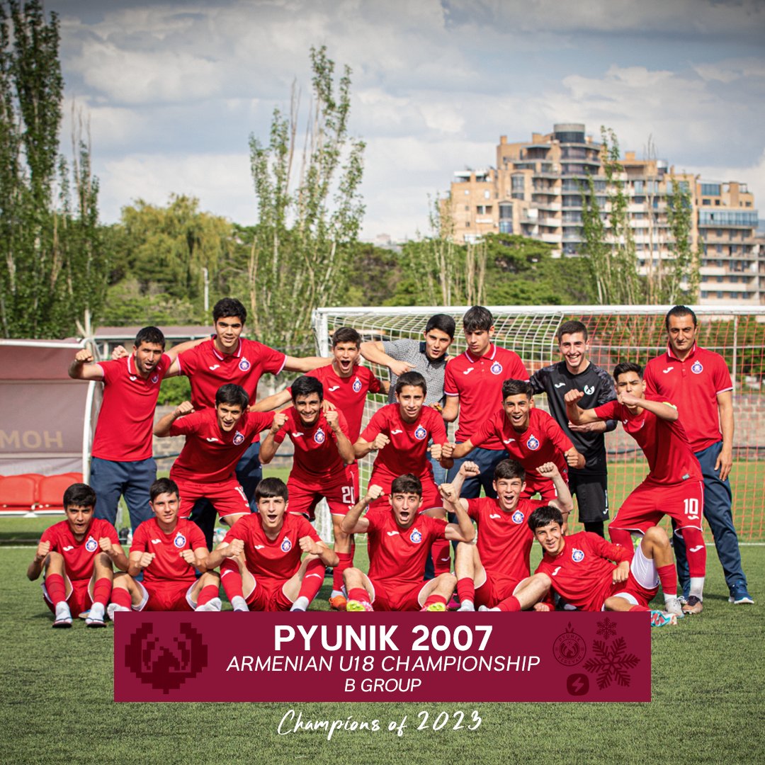 FC_Pyunik's tweet image. What makes 2023 unforgettable is our champions from the academy and the women's team 🤩 
Congratulations! Don't stop there 🔝 
 
#Pyunik #PyunikAcademy #gopyunik