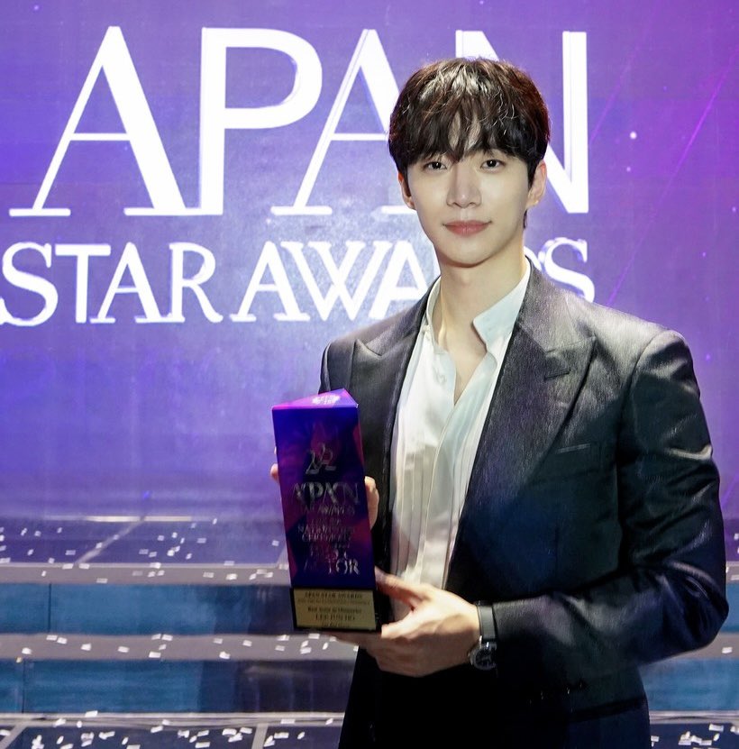 leejunho_voting's tweet photo. ๐ ๐๐๐๐ APAN AWARDS ํฌํ์ข
๋ฃ ๐
์ด๋ฒ์๋ ๋ง์ ๋ถ๋ค์ ๊ด์ฌ๊ณผ ์ฐธ์ฌ๋ก 4๊ฐ ๋ถ๋ฌธ์์ 1์๋ก ๋ง๋ฌด๋ฆฌํ์ต๋๋คโบ๏ธ
#์ด์คํธ ์ โ์ฐ๋ฆฌํฌ ์ฌ๋ฌ๋ถโ ๊ฐ์ฌํฉ๋๋ค๐โโ๏ธ
๐ ๋จ์๋ฐฐ์ฐ ์ธ๊ธฐ์ ๋ถ๋ฌธ "์ด์คํธ"
๐ ๋ฒ ์คํธ ์บ๋ฆญํฐ ๋ถ๋ฌธ "ํน๋๋๋ ๊ตฌ์"
๐ ๊ธ๋ก๋ฒ ์คํ์ ๋ถ๋ฌธ "์ด์คํธ"
๐ ๋ฒ ์คํธ ์ปคํ์ "์ด์คํธร์์ค์"
#ใคใปใธใฅใ #ๆไฟๆ #LeeJunho