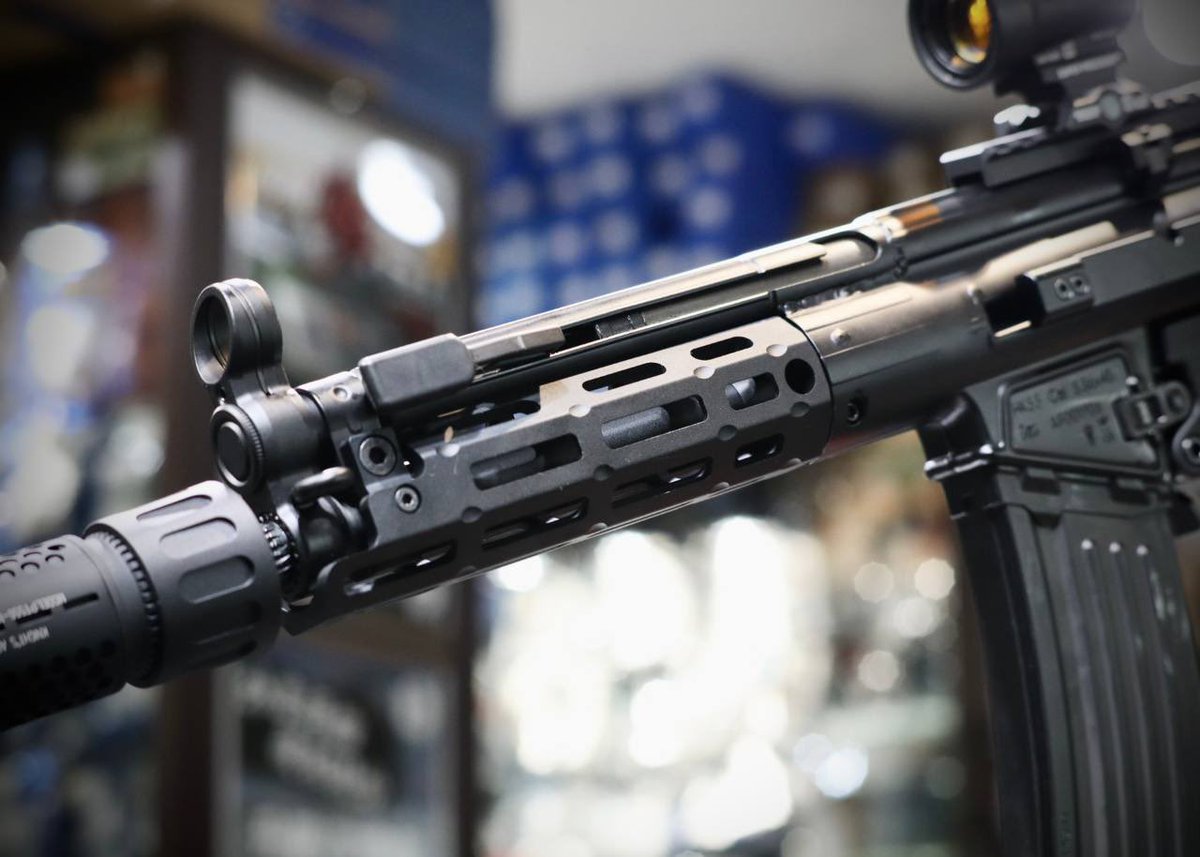 jkarmy_int's tweet photo. UMAREX HK53 GBB - by VFC - JKTG Custom https://t.co/pQrMqkI1G7