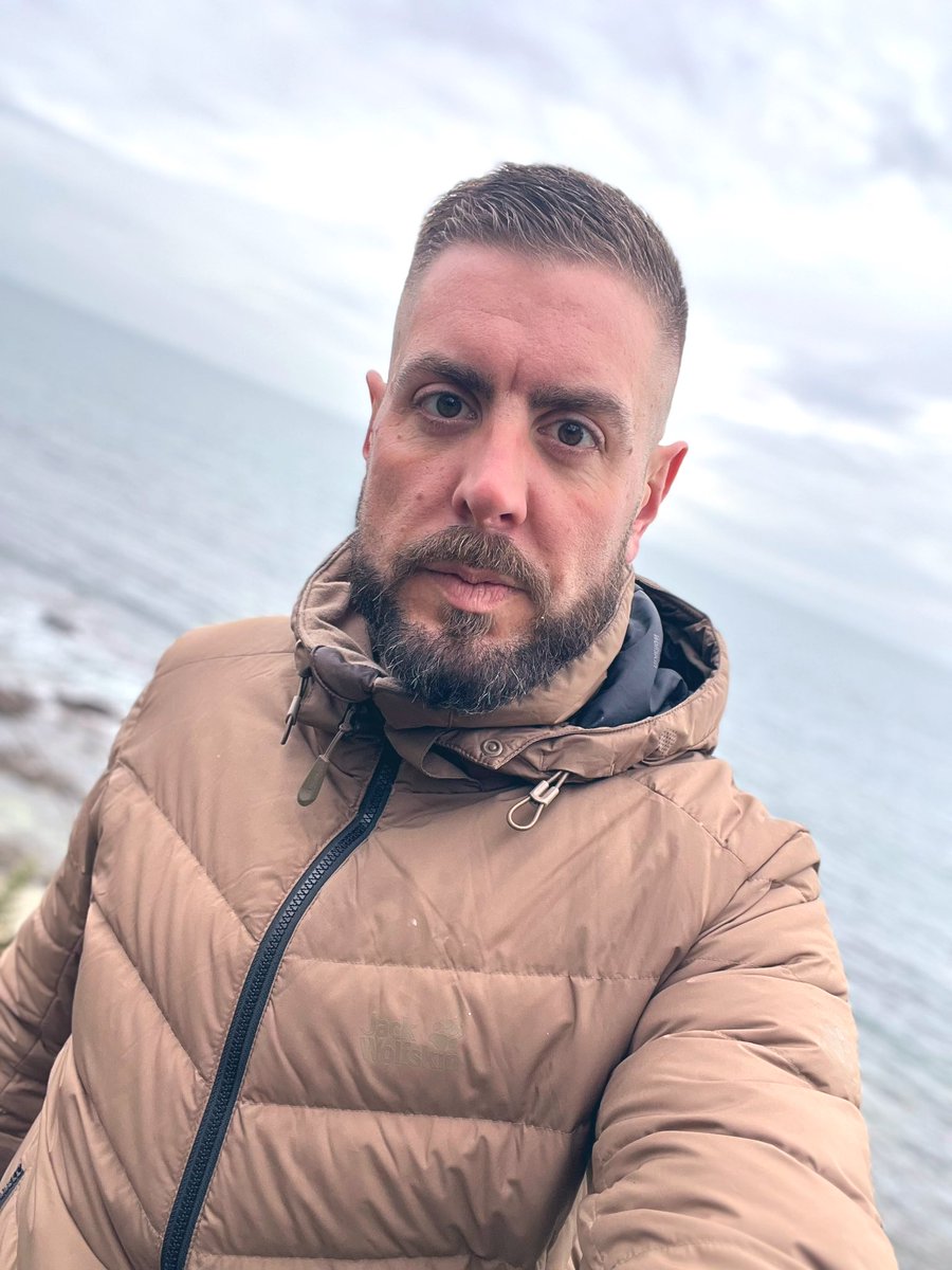 TimmyKernow's tweet photo. A walk along the coast on #BoxingDay. We’re at the stage of viral likes on our engagement posts where bots & crazies are congratulating us constantly from across the globe. #Cornwall #Christmas2023
Time for the feast of St Stephen! #PickyBits #Leftovers #TurkeySandwiches https://t.co/BWPkMrpdBH