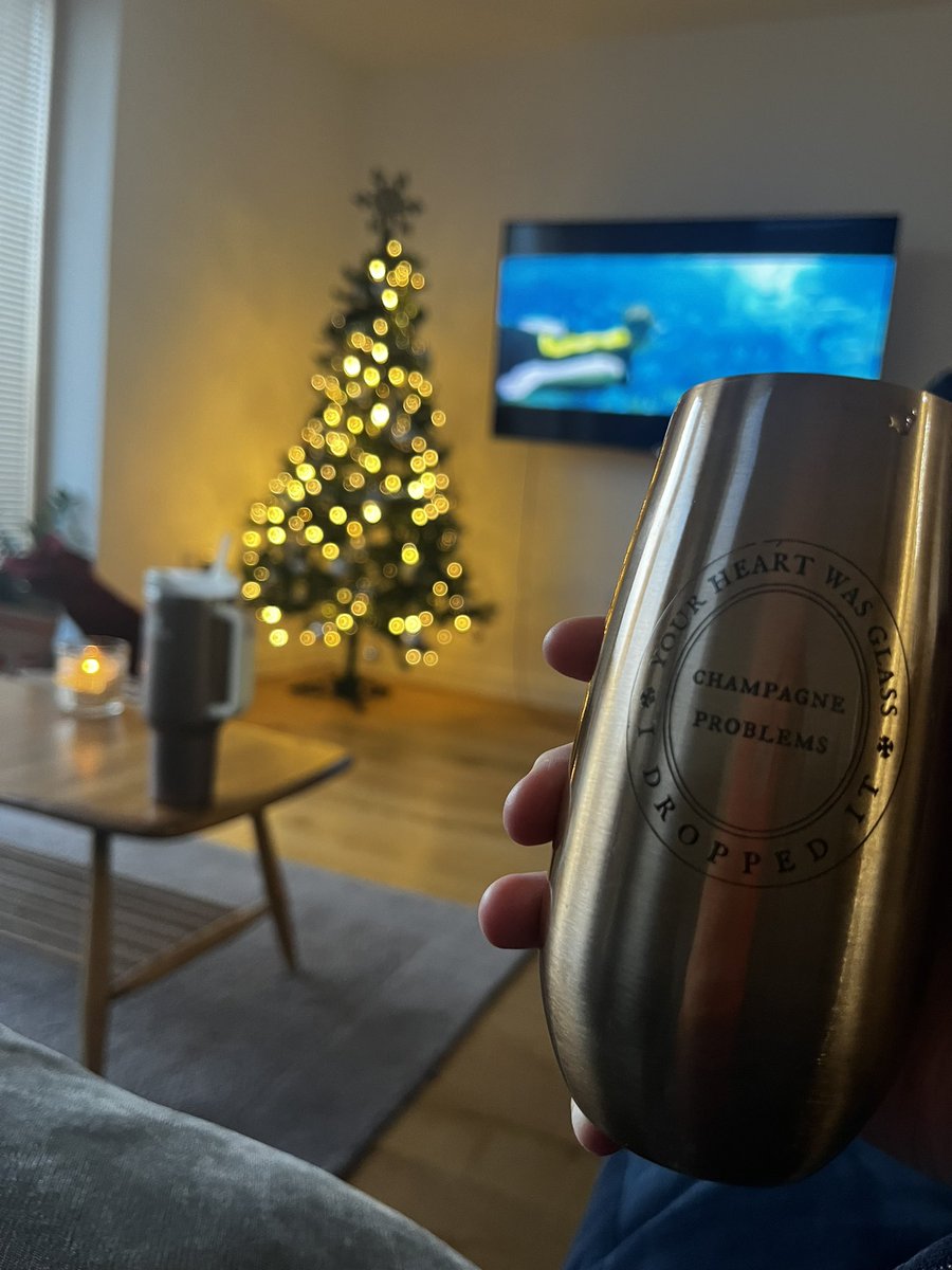 So today I went a walk to Starbucks, and then had a Prosecco in the bath. New jammies are on, and about to start the annual Band of Brothers rewatch. Love Boxing Day.