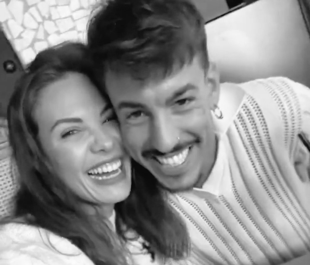 jessi_bueno7's tweet image. La FELICIDAD 🫶🏻❣️ #jessingo #jessingo26D