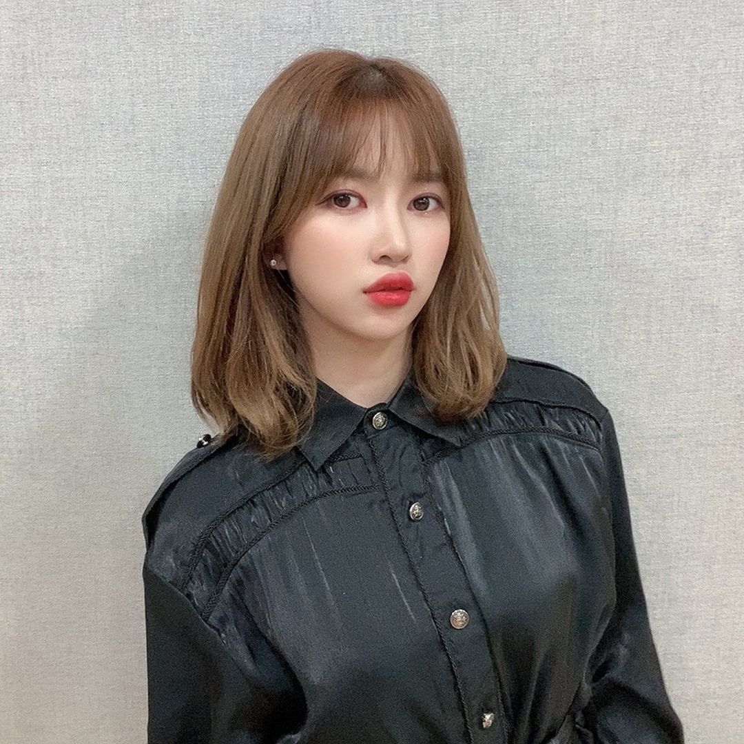 NatureTeamTR's tweet photo. [231227] Biricik dansçımız LOHA'nın doğum günü. İyi ki doğdun Loha! 🌸🌱

#HAPPY_LOHA_DAY
#네이처 #NATURE #로하 #LOHA @nature_nchworld https://t.co/oNJsNeBpEH
