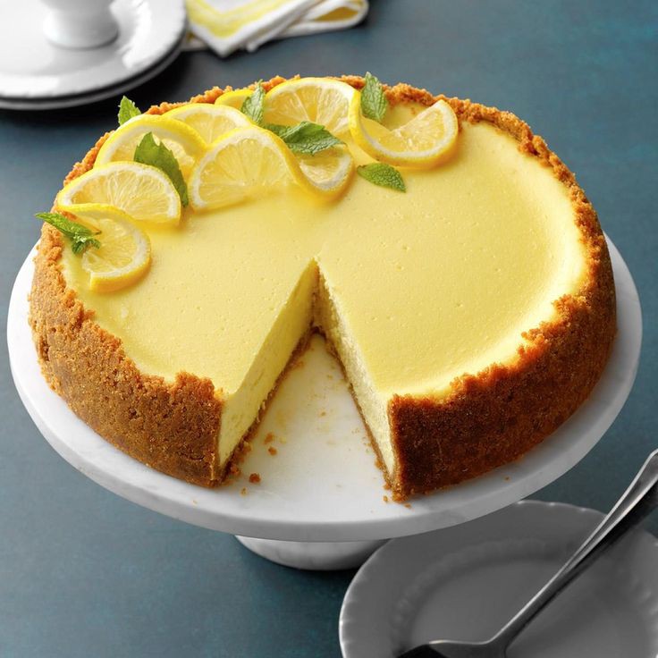 tdtwtbakery's tweet photo. ORDER UP !! .𖥔 ݁ ˖
🍰 lemon cheesecake for @eeelejandro from @aleheatherfan50 !! 
`` HELLO!!!!!!!Lemon cheesecake ``
ENJOY ♡ https://t.co/7ycWZeIuoQ