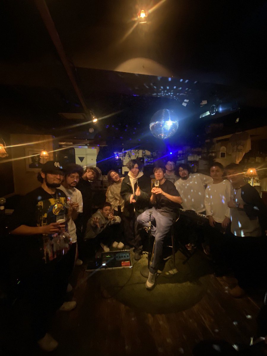 Atagan_jp's tweet photo. Live at 渋谷宇田川カフェ別館でした！
最高の夜をありがとうございました！
それでは良いお年を🎉

@sometimes_infos 
@u_bekkanband 
@kosei_sax 
@hideeyo3 
@Kensei0227 
@Dr_SUCKMAN 

#jazz #ジャズ #atagan #アタガン
#サムタイムス #宇田川別館バンド https://t.co/AypKvUrncI