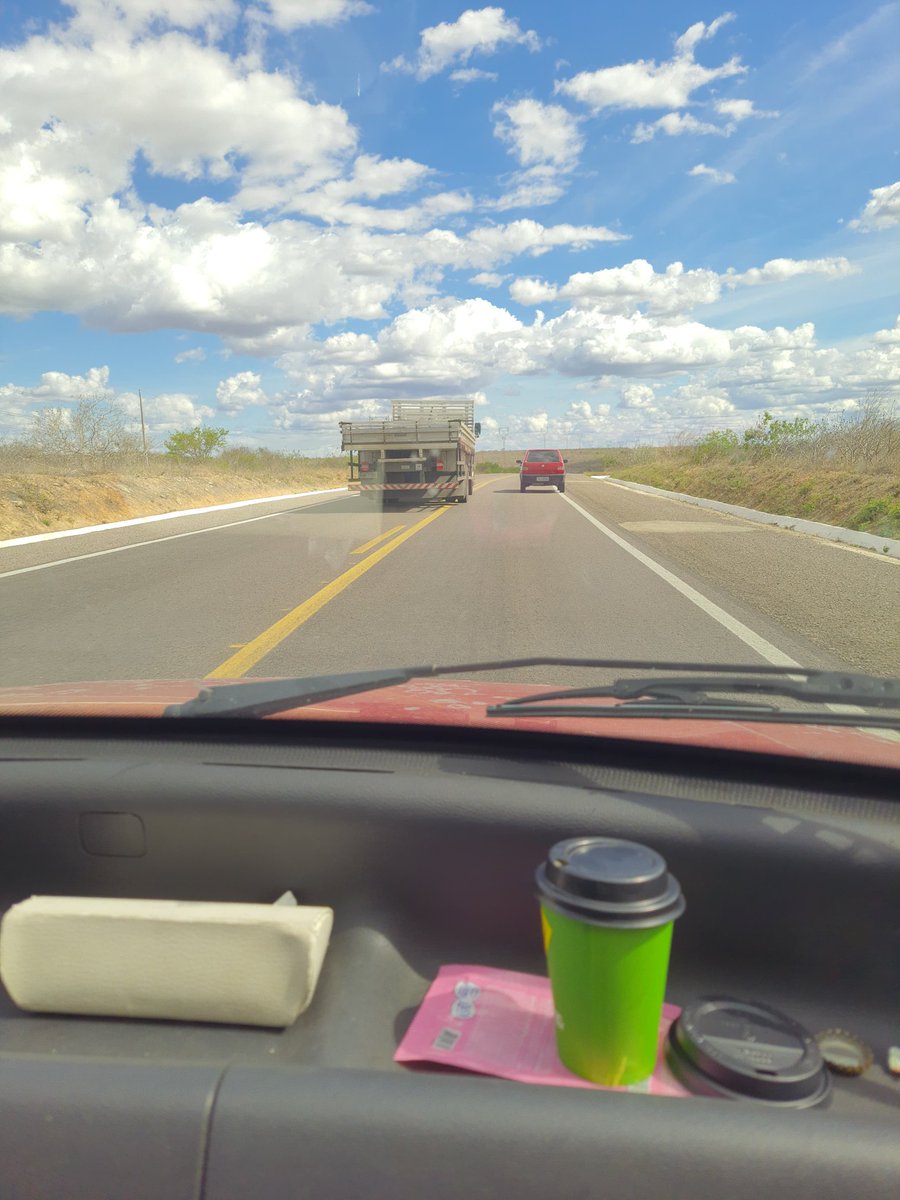 RoniseFerraz's tweet photo. @EletrobrasChesf Veículo realizando direção perigosa no último dia 25/12. Ultrapassagem em local proíbido, velocidade superior a 120km/h, por pouco não causou um acidente no município de Jatobá - PE https://t.co/dfqpqlD6Hh