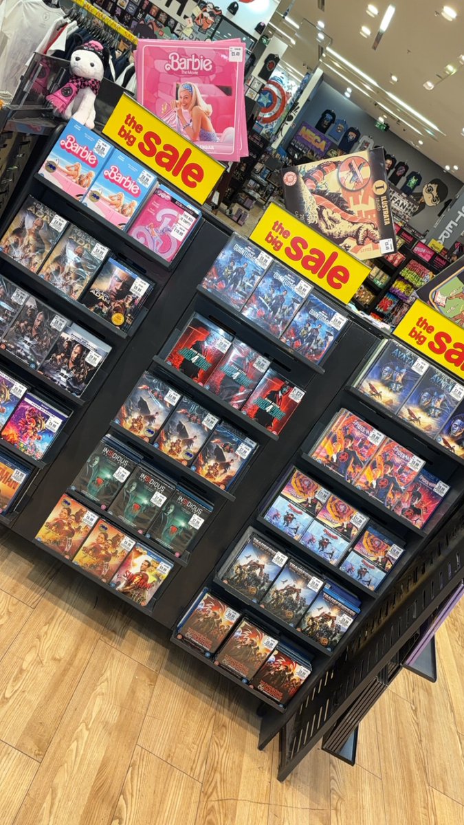 hmvDunfermline's tweet photo. BIG SALE ON AT HMV! Come on in and grab these amazing prices while you can! 🥰 #FYP #HMV #shopping #crazydeals #slashedprices https://t.co/YGunMkMHU7