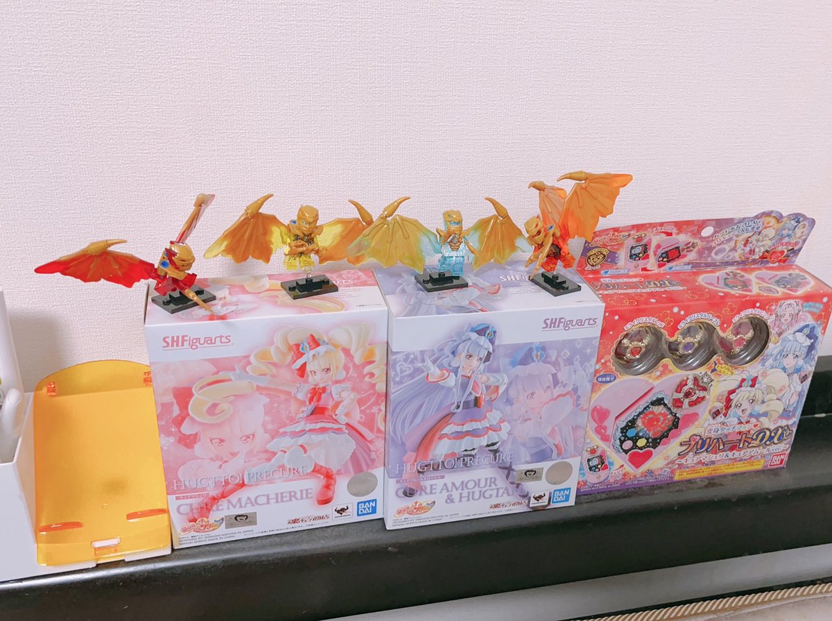 「久しぶりに息子の部屋に入った。バイトで稼いだお金の使い方が親子で似てきてしまった」|だらっちMAX@ジョー☆OKADA10周年のイラスト