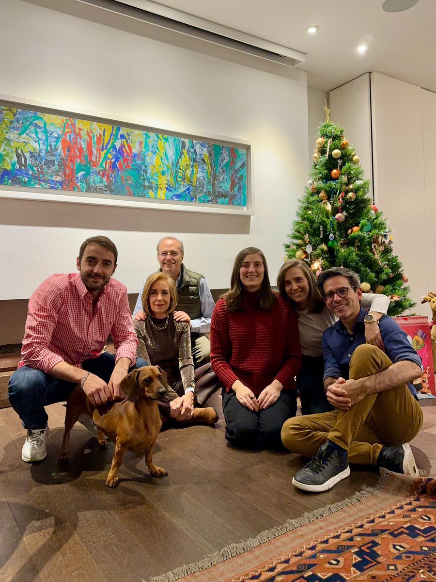 TataCalde's tweet photo. El mejor regalo, la familia! ♥️🙌🏻
#familia #navidad #christmas #family #bestpresent https://t.co/4rDHgNmsNE