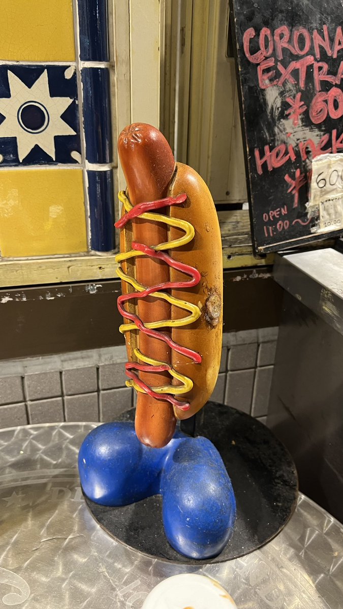 MitsuhisaMasuda's tweet photo. チリドッグ、激ウマ🌭

#hotdog
#thehotdogs https://t.co/Gq5nktqD6k