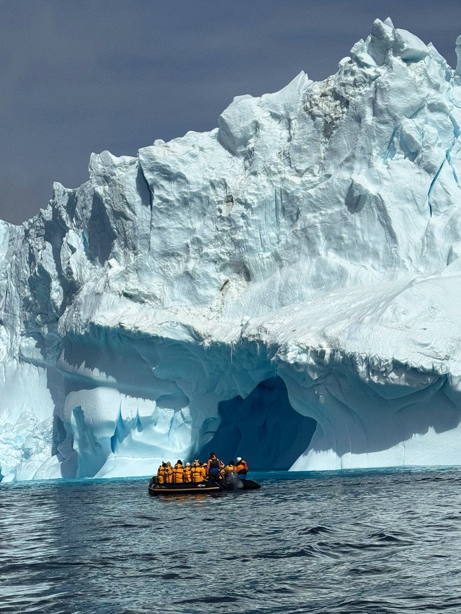 Ryota_US's tweet photo. iceberg🧊 https://t.co/nJcMIkab46