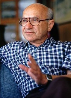 'Cuando una empresa privada falla, se cierra. Cuando una empresa del gobierno falla, se expande' Milton Friedman