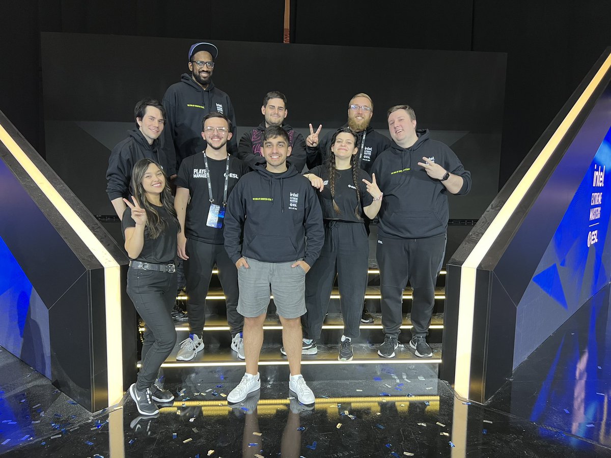 newwofficial's tweet photo. Hello esports friends! 👋🖥️ Open for 2024 opportunities!

🔥 Spent 175+ days abroad in 2023, conquering events worldwide and I´m ready for more in 2024!

📅 In 2024 I have some free slots for more esports events - Online & Offline 

🎮 6 years of esports freelancing | focus on CS2, Dota2, Fortnite, PUBG, PUBG M | Open to other titles as well

🌐 Prague, CZ | ✈️ Open to travel globally

🎮 Roles: Player Manager, Tournament Manager/Referee. Open to new challenges and roles!

📚 Languages: Eng, Czech, Slovak, Hungarian. Basics: Ger, Pol.

🔧 Extra Skills: Highly organized | Years of experience in pre-event planning, travel, and VISA topics.

🔗 DM or cs.zvara.esports@gmail.com
✈️ Thanks to 2023 collaborators: @ESL  @DreamHack  @BLASTEsports  @YGamesSlovakia  @iesf_official 

🙏 Happy holidays to all🎉, your retweets would mean a lot! 🚀
