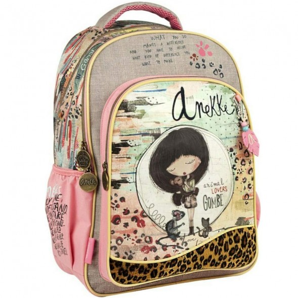 Feliz navidad <a href="/Carla_MCentral/">Carla Rivas García💍(Parody)</a> 
Vino papa noel y te dejo regalitos tambien eh🎄🎅

Te amo