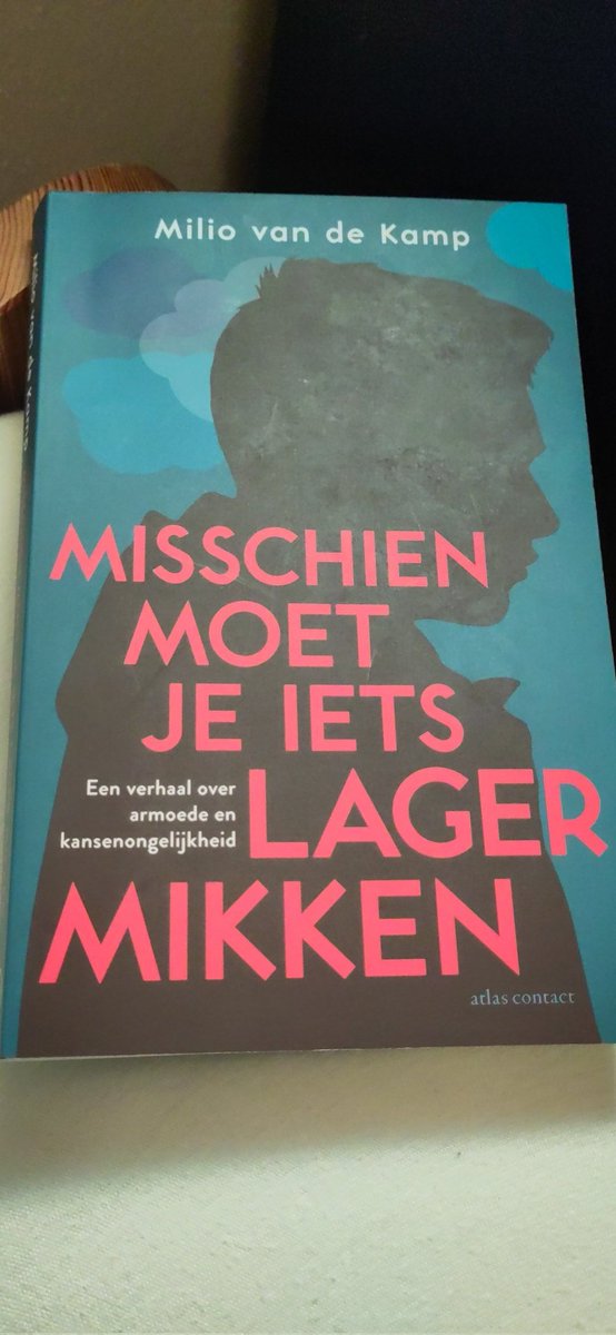 MartinClemensV's tweet photo. @miliovdk erg mooi boek! Had maar een paar dagen nodig om 'm uit te lezen https://t.co/FGCKhDlL3h