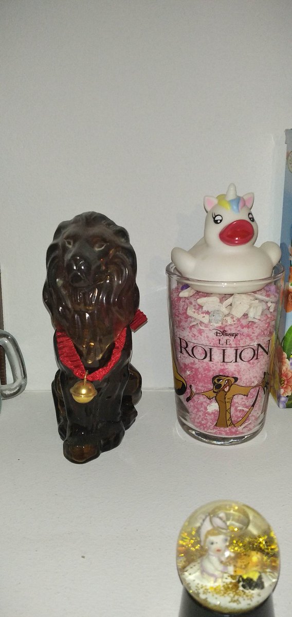 Serinityfr's tweet photo. Une merveilleuse bouteille de parfum AVON.
Qui s'en souvient ?
@Nostalgift @vintage @annee80 https://t.co/UjUJpRzfQE