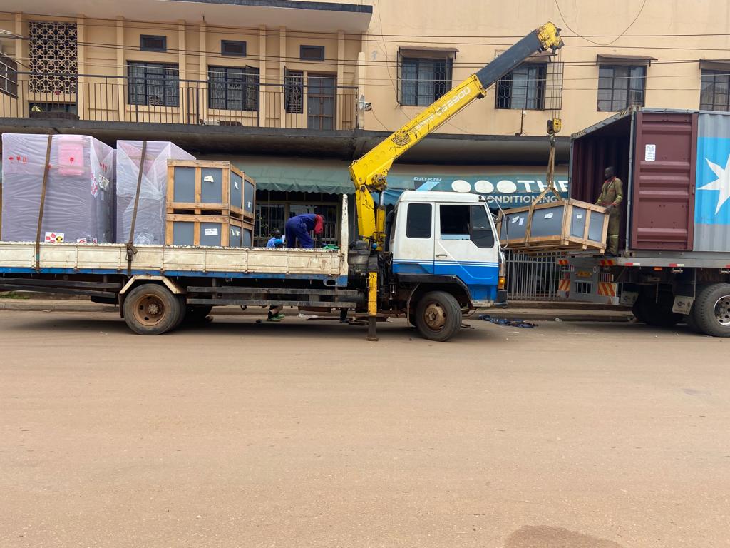 THERMOCOOLUG's tweet photo. How much money and time would it cost you to recover your Data due to High temperature blowing up your equipment? why then should you wait for disaster to happen and work under pressure. @THERMOCOOL we supply, install and maintain the best brand for your data center colling. https://t.co/rdJzSa6HSq