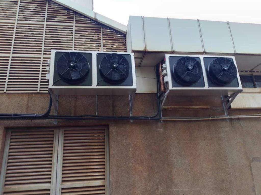 THERMOCOOLUG's tweet photo. How much money and time would it cost you to recover your Data due to High temperature blowing up your equipment? why then should you wait for disaster to happen and work under pressure. @THERMOCOOL we supply, install and maintain the best brand for your data center colling. https://t.co/rdJzSa6HSq