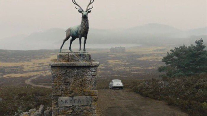 Jopolkadot's tweet photo. Skyfall

Sam Mendes
2012 https://t.co/qhfp7Y58h5