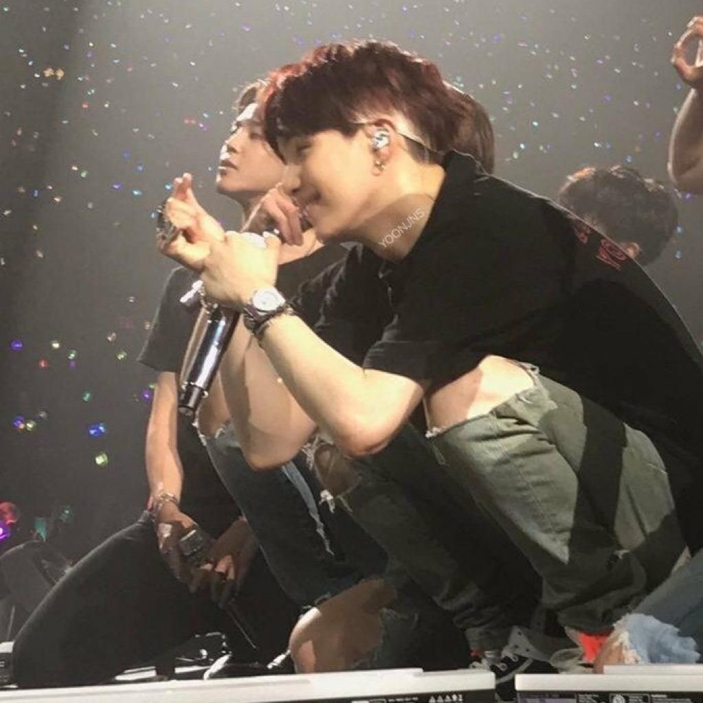 hourIysuga's tweet photo. https://t.co/UmBNIhxdWq