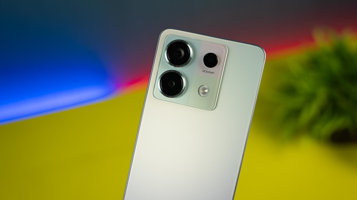 GiriSonnaSeri's tweet photo. First look at the #RedmiNote13Pro that is all set to launch on Jan 4th 2023. Video coming soon on #GSSTech https://t.co/kTW66eaaqn
