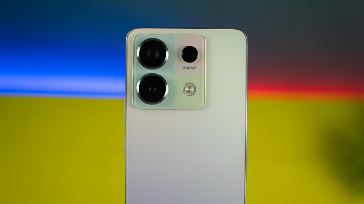 GiriSonnaSeri's tweet photo. First look at the #RedmiNote13Pro that is all set to launch on Jan 4th 2023. Video coming soon on #GSSTech https://t.co/kTW66eaaqn